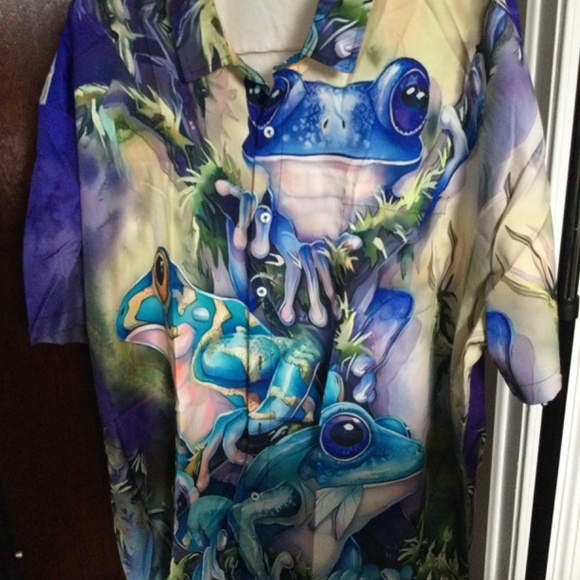 The Ultimate Frogs Shirt…nwot Mens unique design - Picture 4 of 13